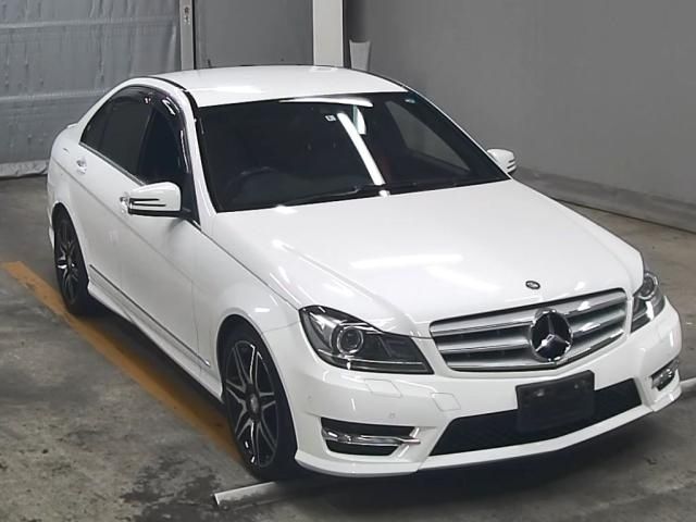 13 Mercedes benz C class 204049 2012 г. (ZIP Tokyo)